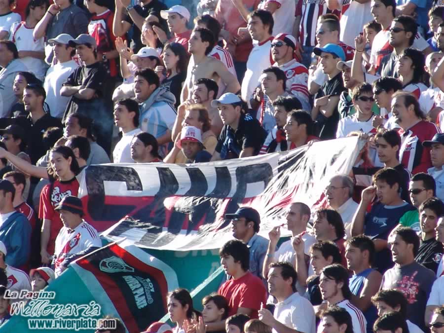 Banfield vs River Plate (AP 2006) 17