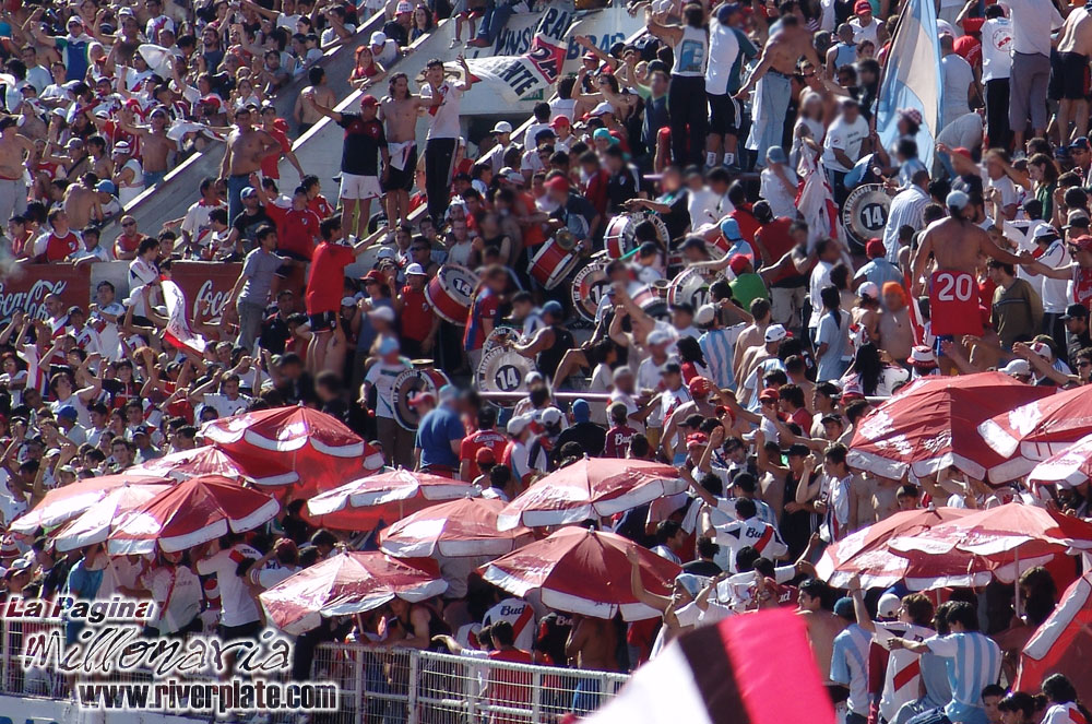 River Plate vs Rosario Central (AP 2006) 5