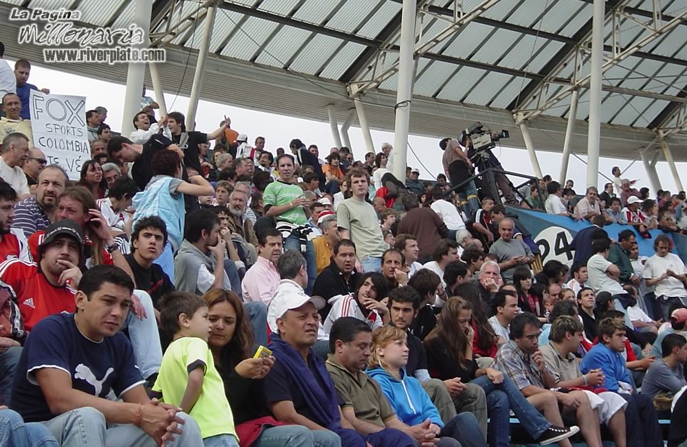 Independiente vs River Plate (AP 2006) 17