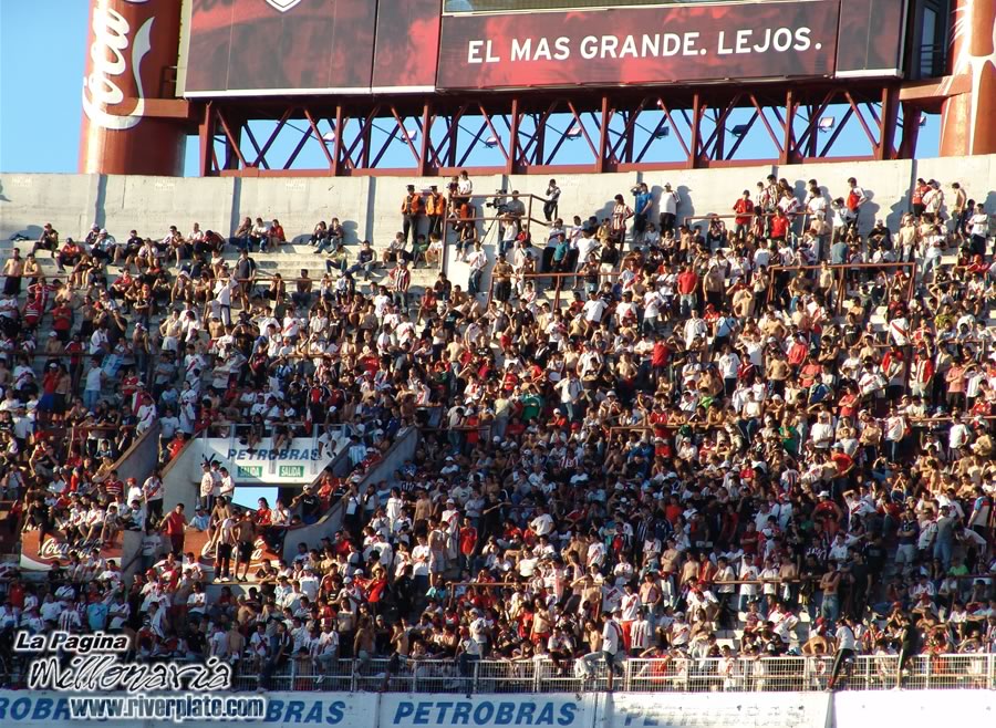 River Plate vs Gimnasia LP (AP 2006) 5