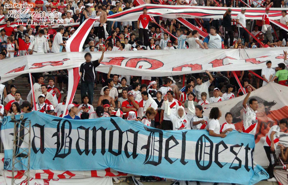 Godoy Cruz Mza vs River Plate (AP 2006) 3