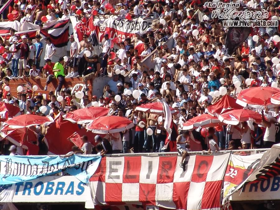 River Plate vs Nueva Chicago (AP 2006) 4
