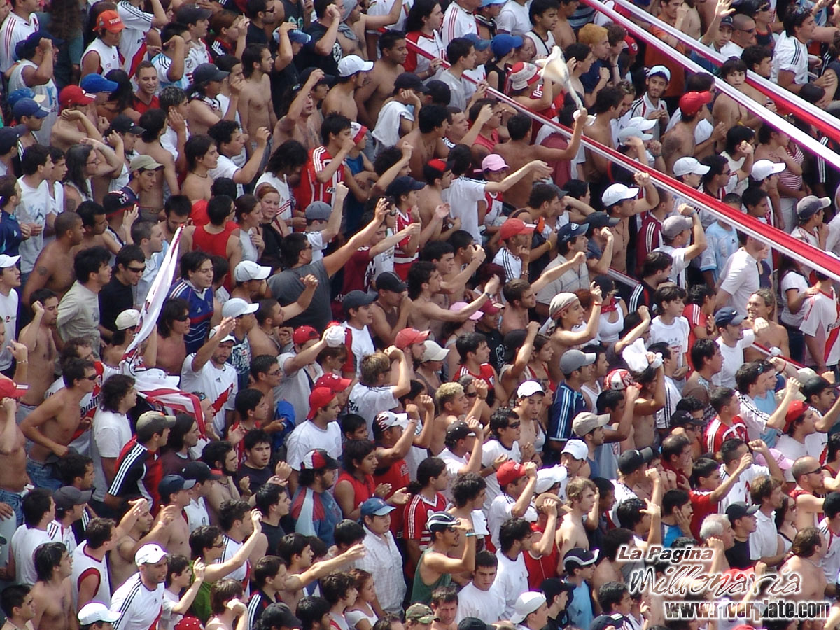Velez Sarsfield vs River Plate (AP 2006) 4