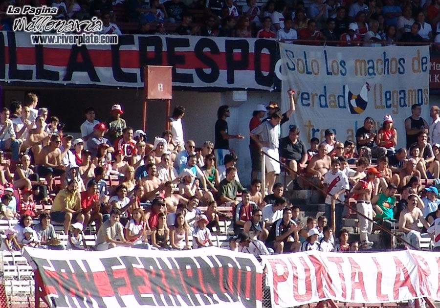 River Plate vs Lanús (CL 2007) 11