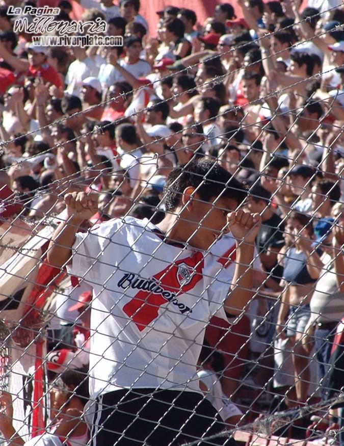River Plate vs Lanús (CL 2007) 14