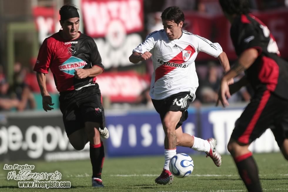 Newell`s Old Boys vs River Plate (CL 2007) 15