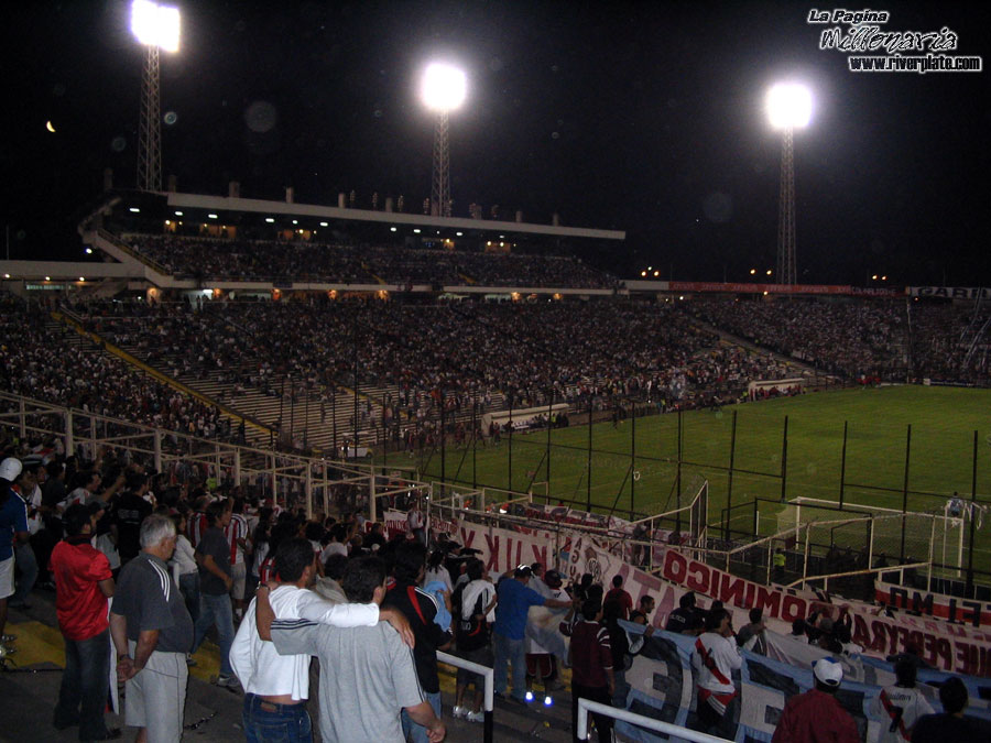 Colo Colo vs River Plate (LIB 2007) 3