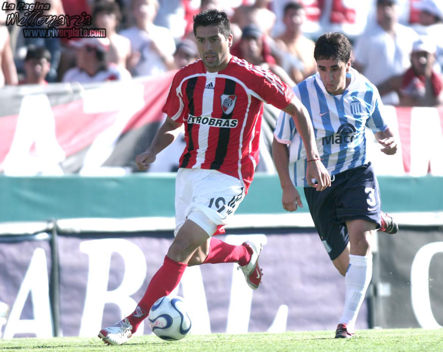 River Plate vs Racing Club (CL 2007) 9