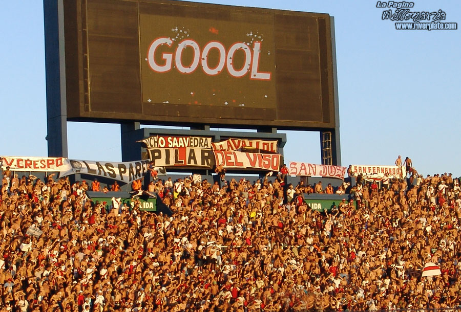 River Plate vs Racing Club (CL 2007) 38