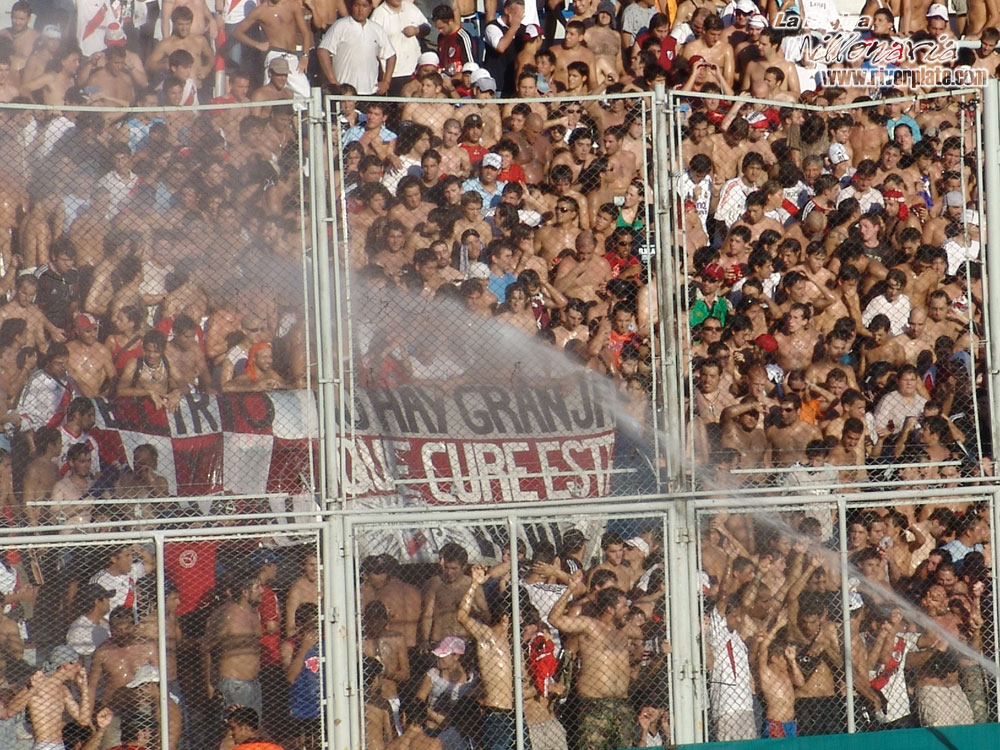 River Plate vs Racing Club (CL 2007) 44