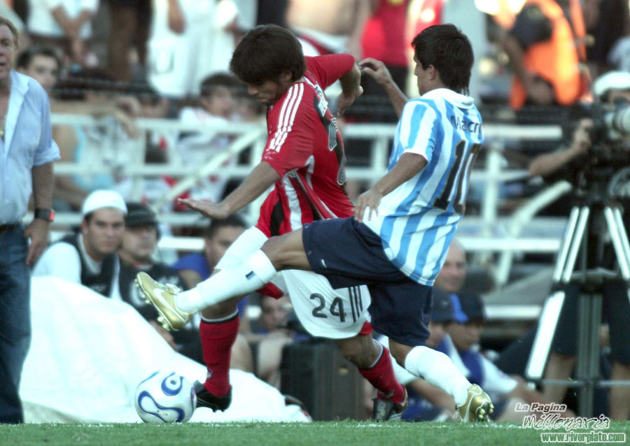 River Plate vs Racing Club (CL 2007) 21