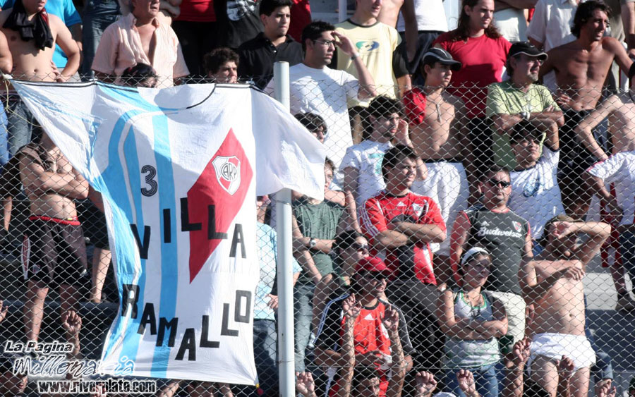 River Plate vs Racing Club (CL 2007) 28