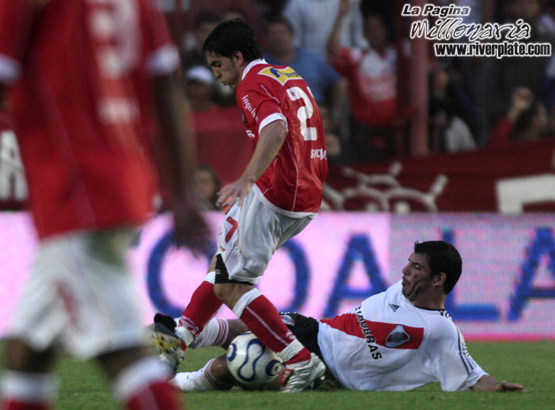 Argentinos Jrs vs River Plate (CL 2007) 3