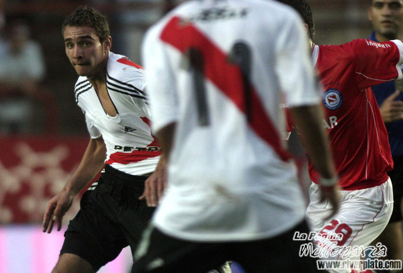 Argentinos Jrs vs River Plate (CL 2007) 9