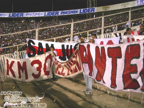 Colo Colo vs River Plate (LIB 2007) 14