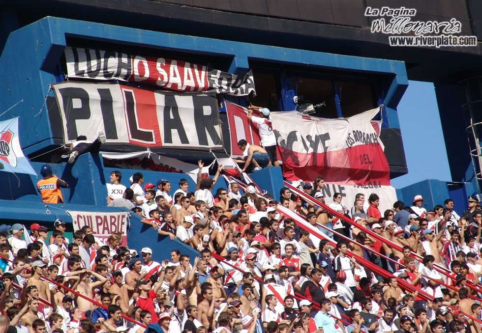 River Plate vs Arsenal de Sarandi (CL 2007) 3