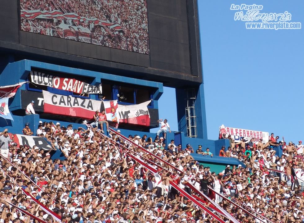 River Plate vs Arsenal de Sarandi (CL 2007) 22