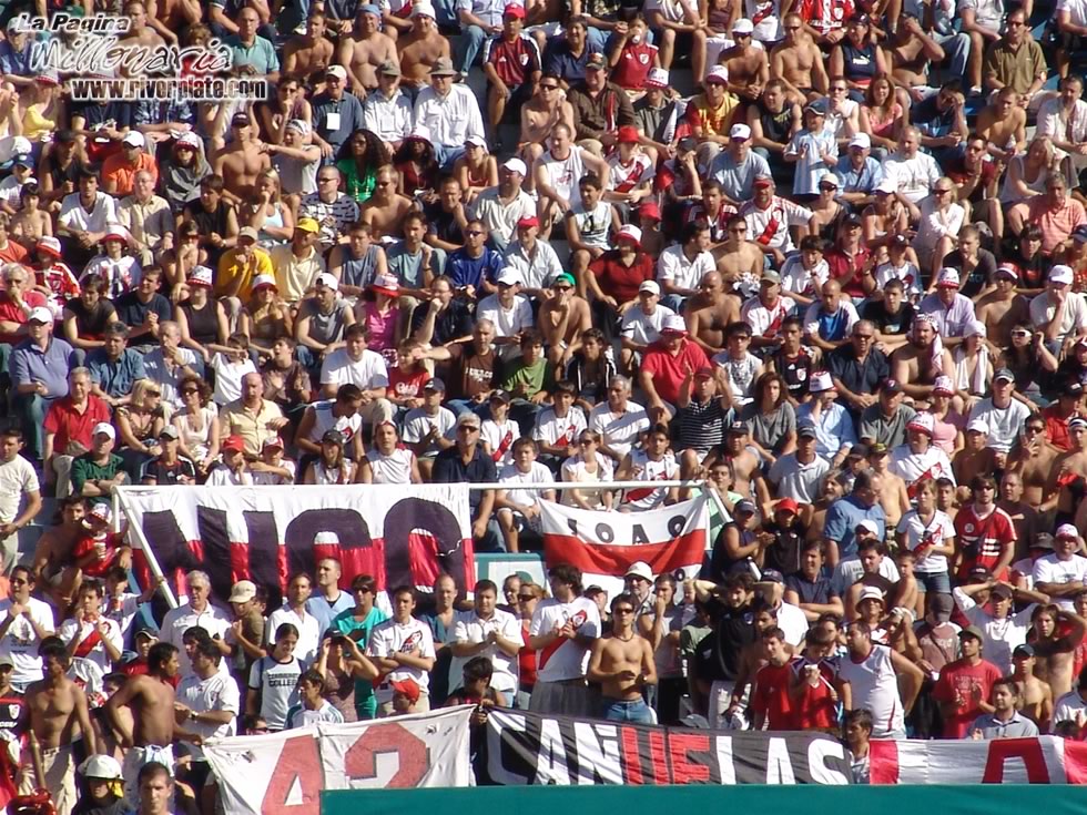 River Plate vs Arsenal de Sarandi (CL 2007) 26