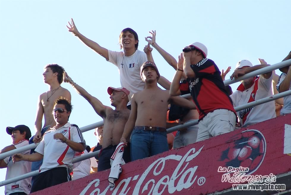 River Plate vs Arsenal de Sarandi (CL 2007) 29