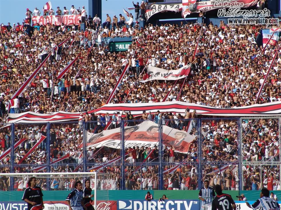 River Plate vs Gimansia de Jujuy (CL 2007) 20
