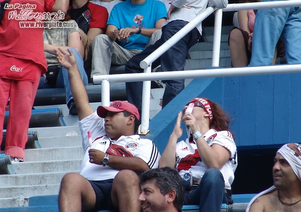 River Plate vs Gimansia de Jujuy (CL 2007) 10