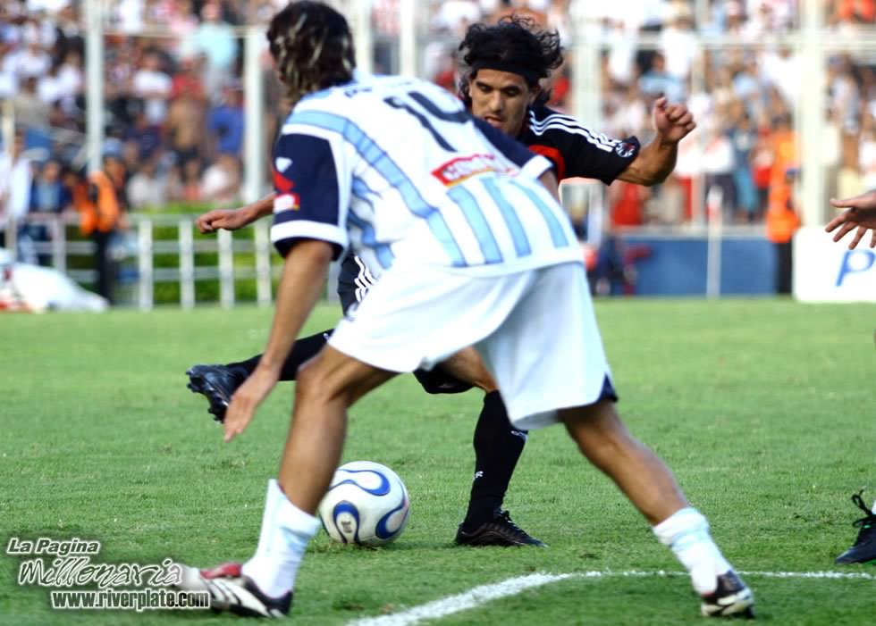 River Plate vs Gimansia de Jujuy (CL 2007) 47