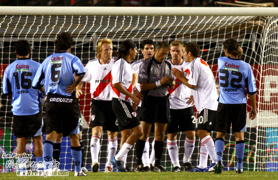 River Plate vs Belgrano Cba (CL 2007) 35