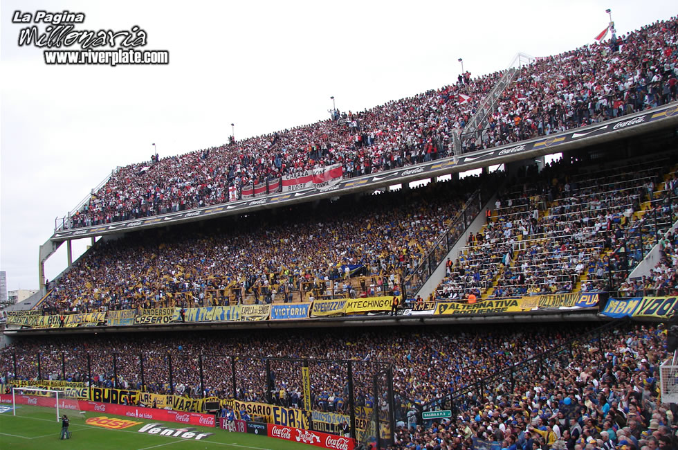 Boca Juniors vs River Plate (CL 2007) 7