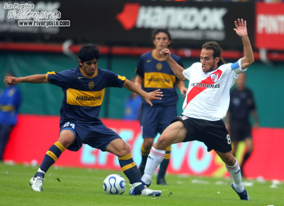 Boca Juniors vs River Plate (CL 2007) 47