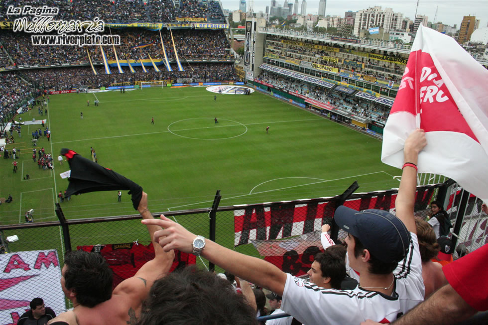Boca Juniors vs River Plate (CL 2007) 12