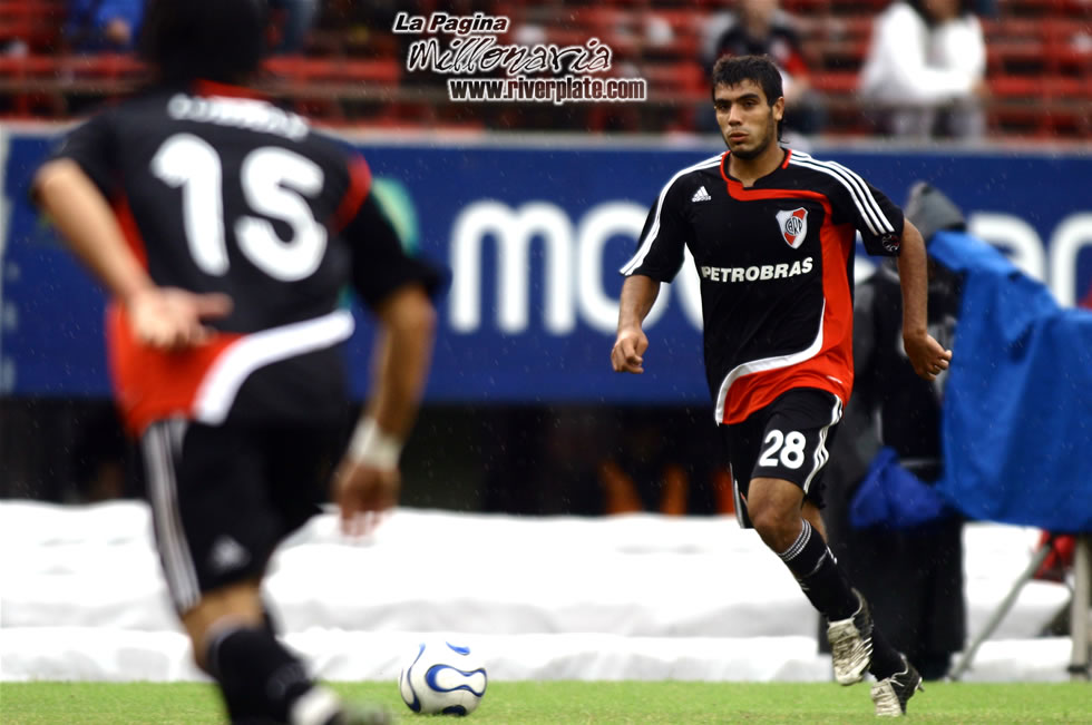River Plate vs Banfield (CL 2007) 26
