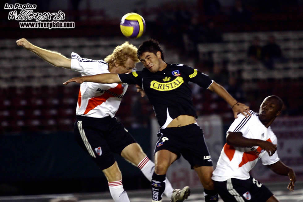 River Plate vs Colo Colo (LIB 2007) 21