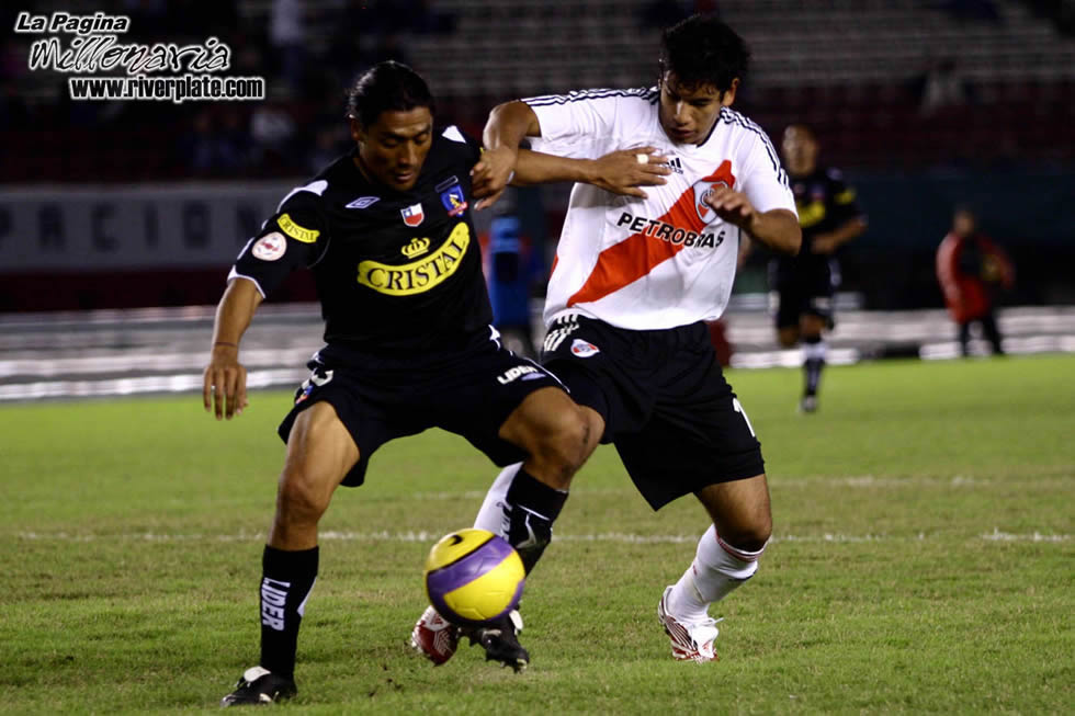 River Plate vs Colo Colo (LIB 2007) 23