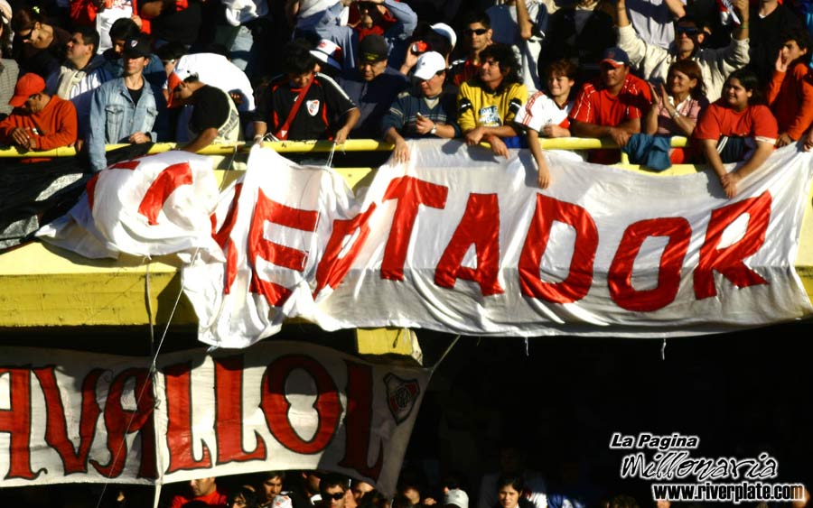 Rosario Central vs River Plate (CL 2007) 13
