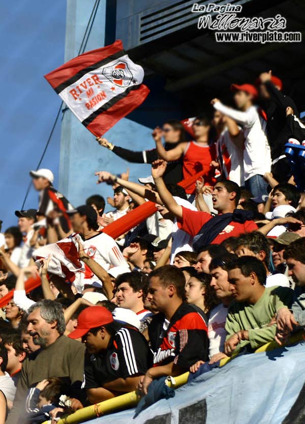 Rosario Central vs River Plate (CL 2007) 23