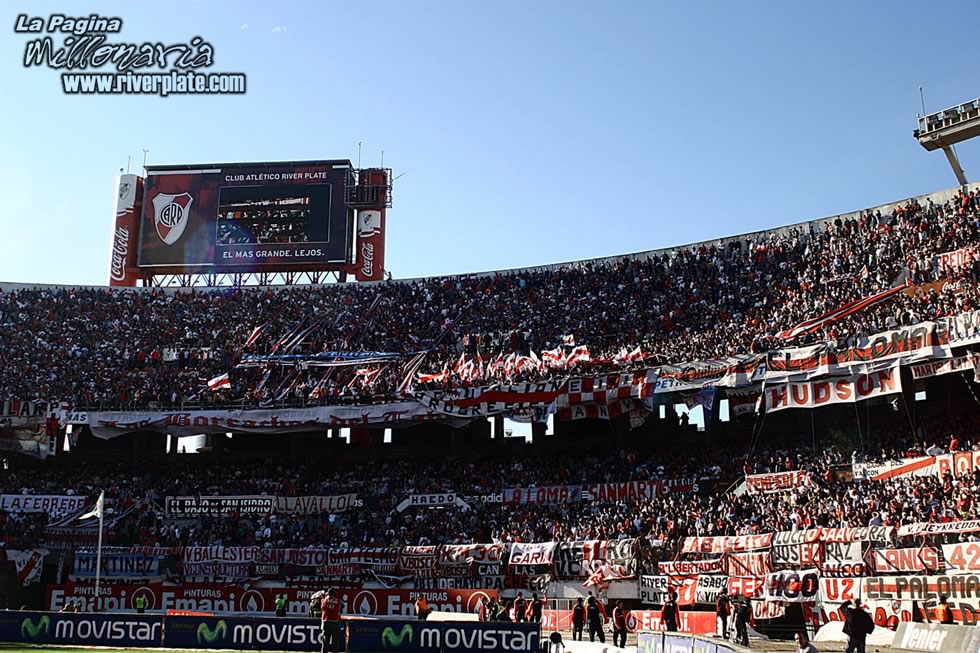 River Plate vs Independiente (CL 2007) 2