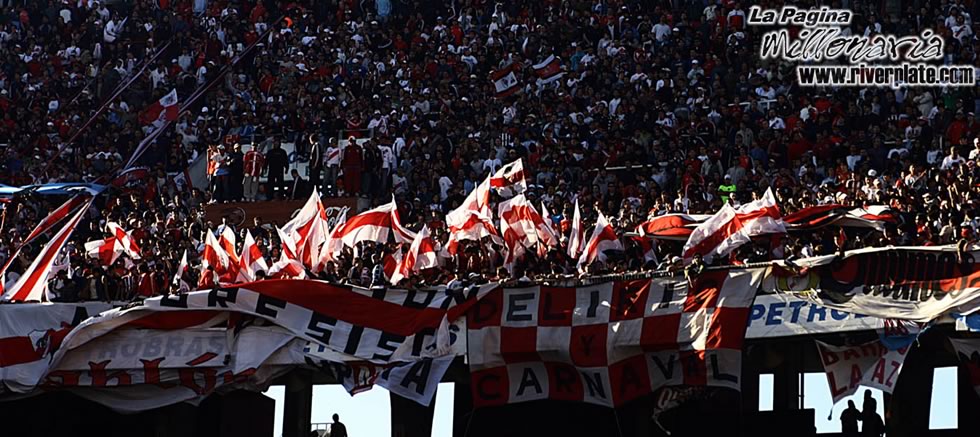 River Plate vs Independiente (CL 2007) 5