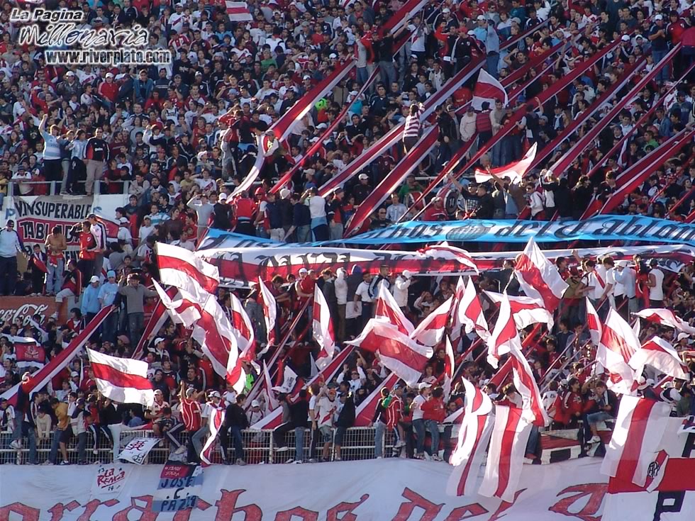 River Plate vs Independiente (CL 2007) 34