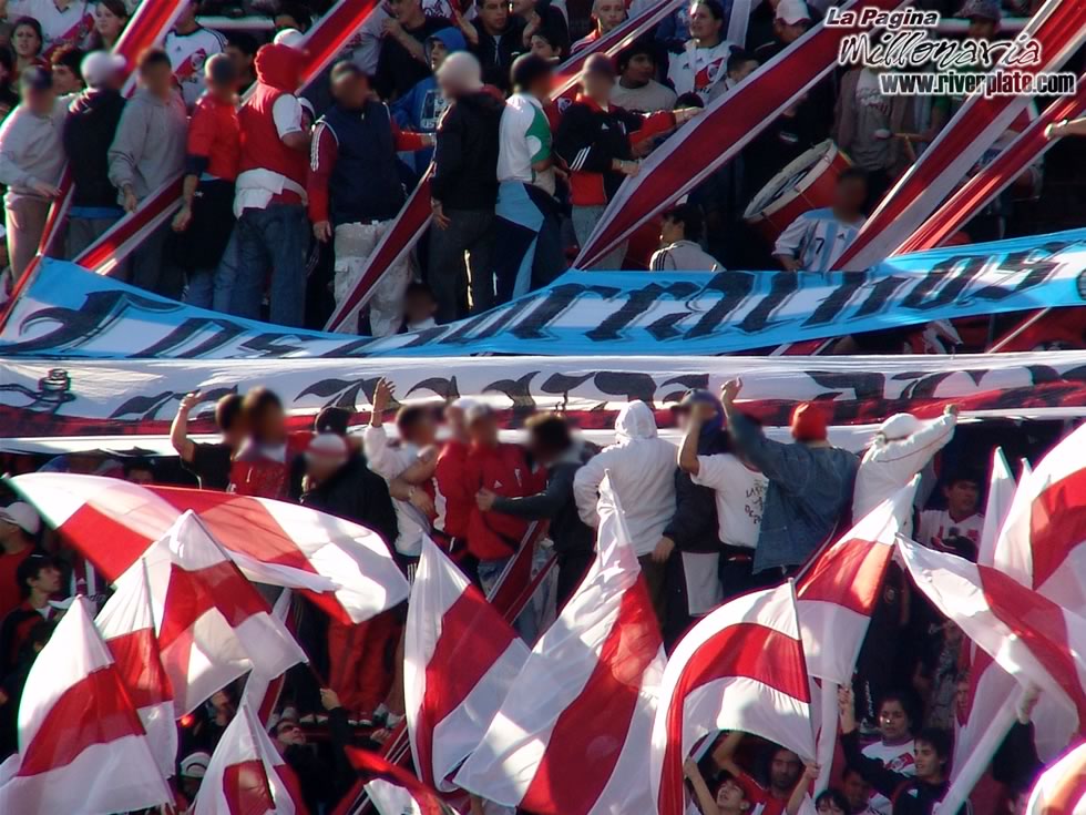 River Plate vs Independiente (CL 2007) 35