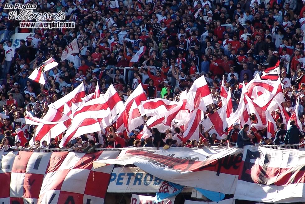 River Plate vs Independiente (CL 2007) 37