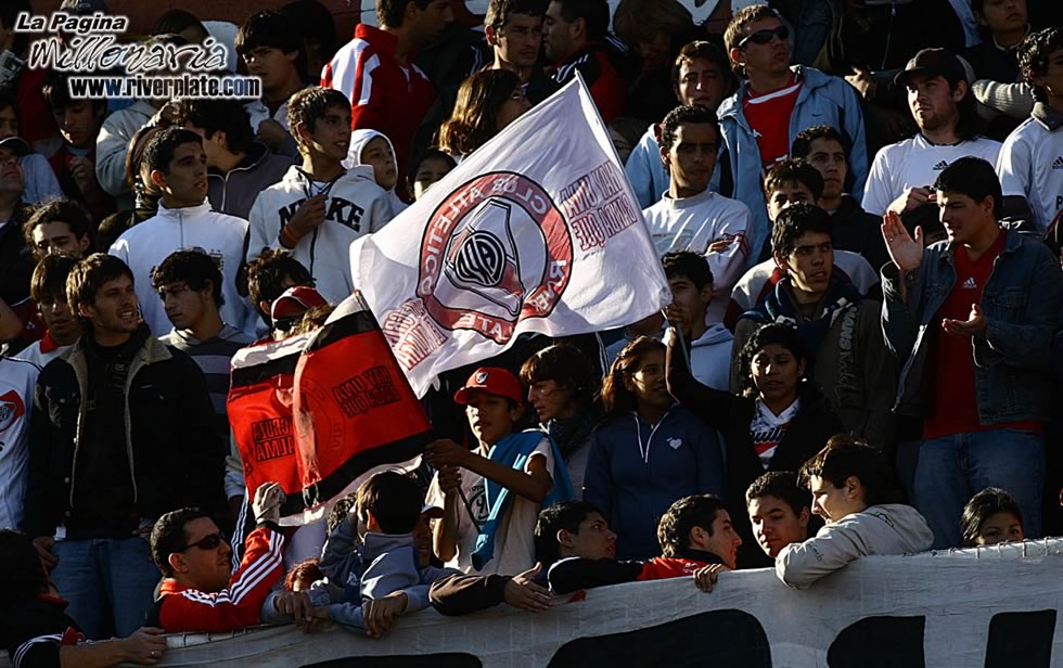 River Plate vs Independiente (CL 2007) 19