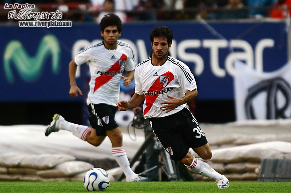 River Plate vs Independiente (CL 2007) 9