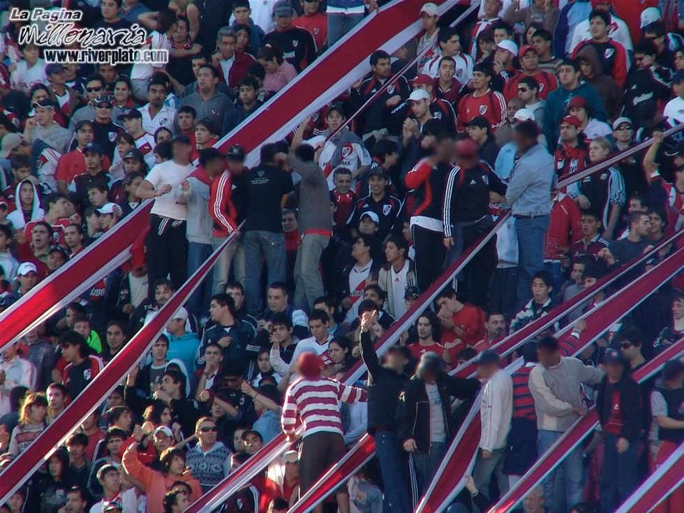 River Plate vs Independiente (CL 2007) 43