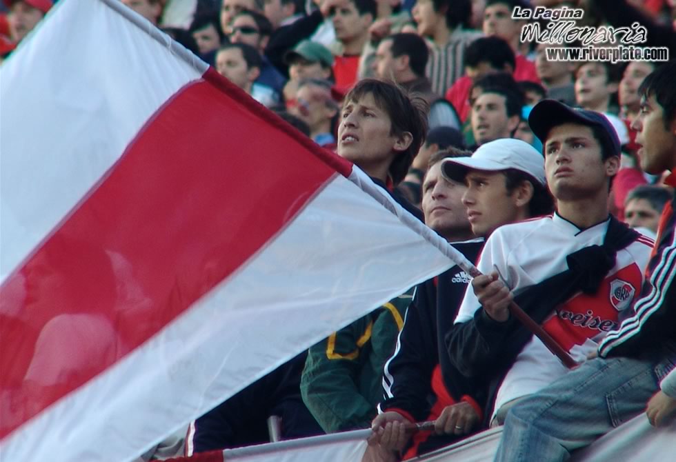 River Plate vs Independiente (CL 2007) 44