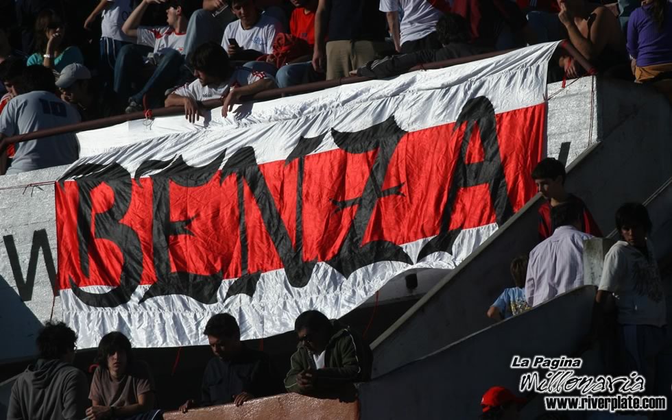 River Plate vs Estudiantes LP (CL 2007) 14