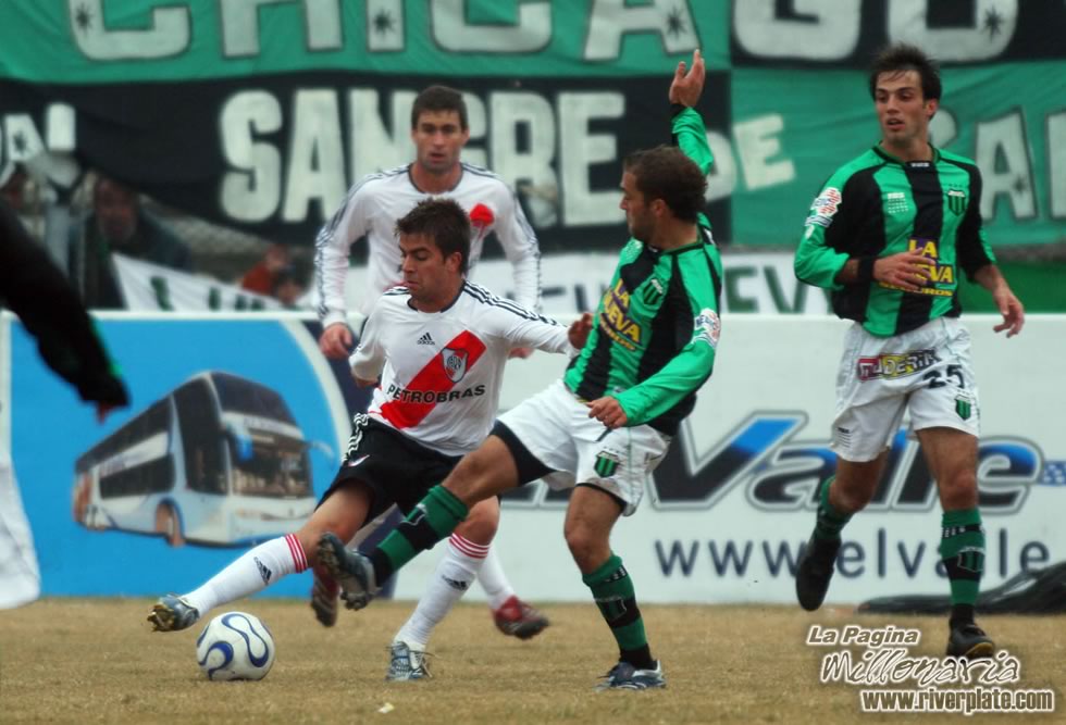 Nueva Chicago vs River Plate (CL 2007) 11