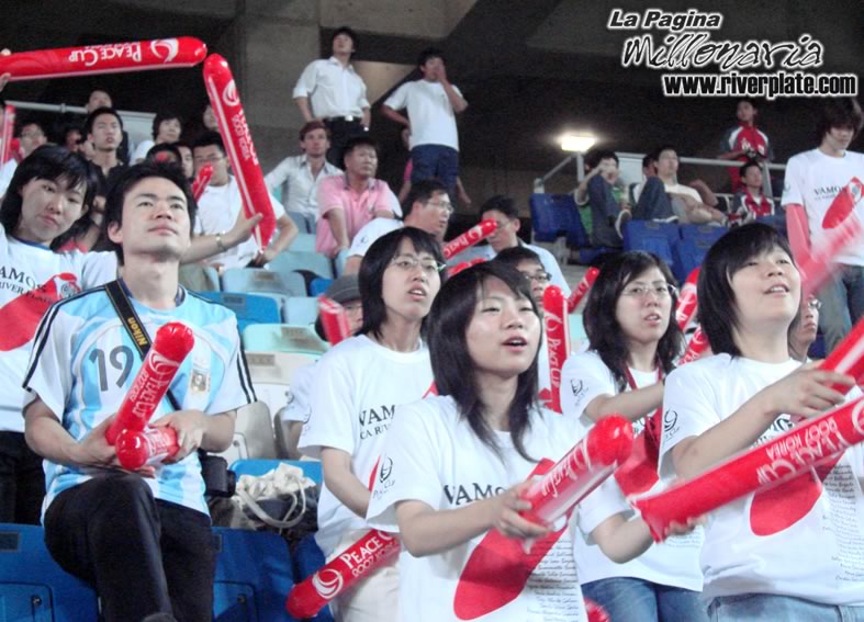 Korea Peace Cup - River Plate vs Reading FC 19