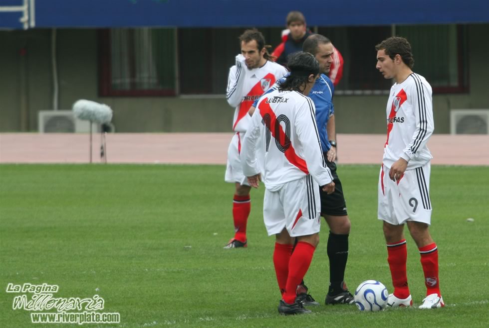 River Plate vs Lanus (AP 2007) 11