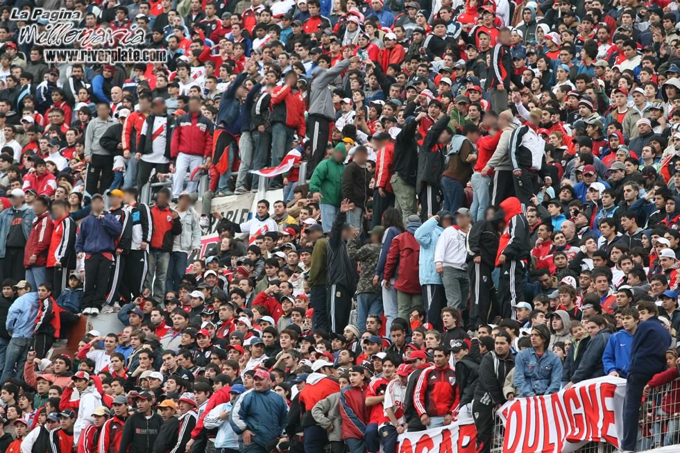 River Plate vs Lanus (AP 2007) 34