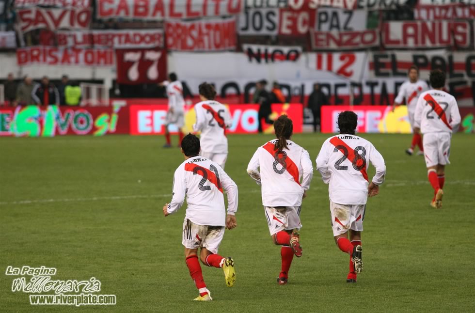 River Plate vs Lanus (AP 2007) 23